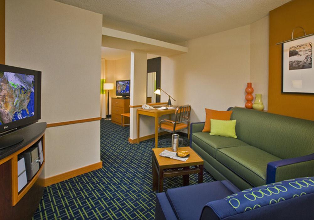 Fairfield Inn & Suites Weatherford Δωμάτιο φωτογραφία