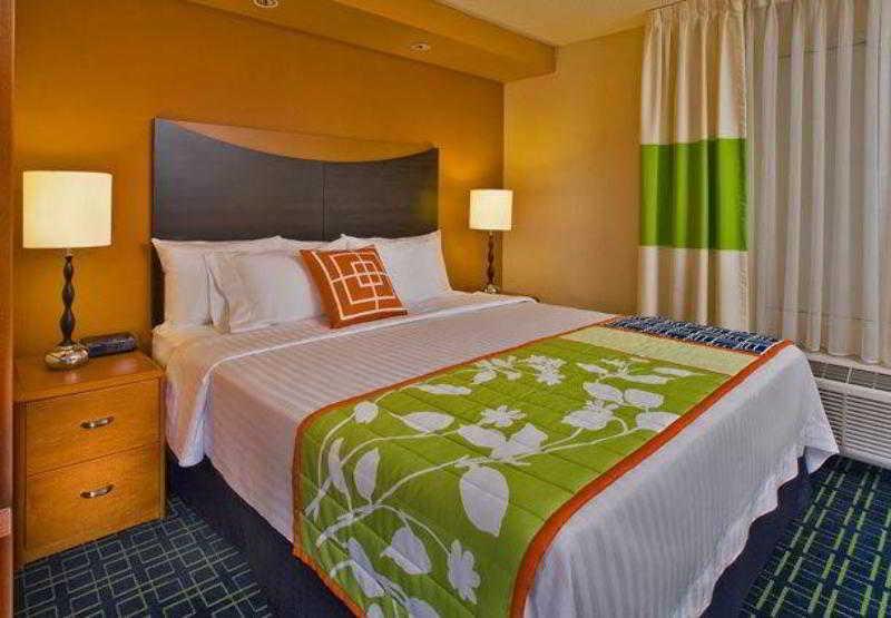 Fairfield Inn & Suites Weatherford Δωμάτιο φωτογραφία